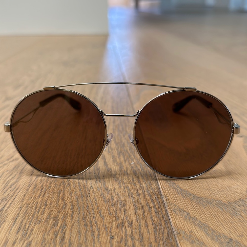 Givenchy GV 7048/S Sunglasses - Picture 5 of 8